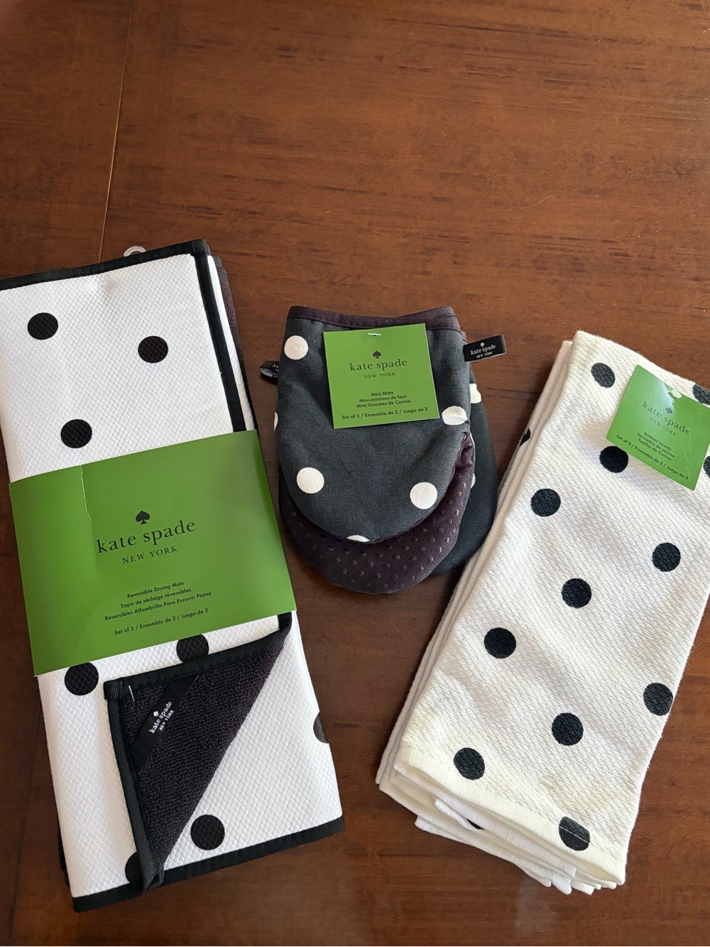 NWT kate spade choose 3 dish towels, 2 oven mitts, or 2 reversible drying mats